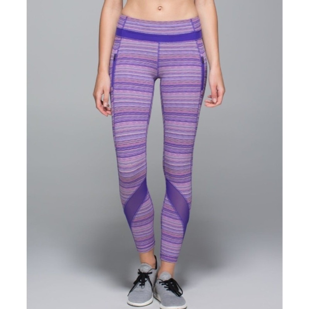 Lululemon Inspire Tight II Mesh space Dye Twist Iris‎ Flower Leggings Size 6